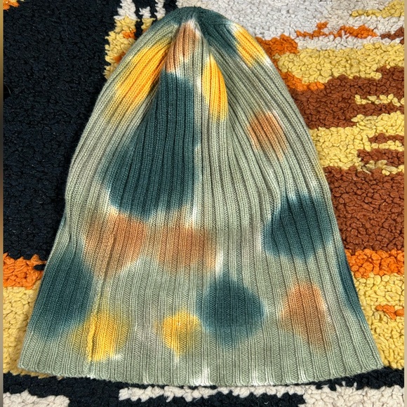 VANS, tie dye beanie!! - Picture 4 of 12